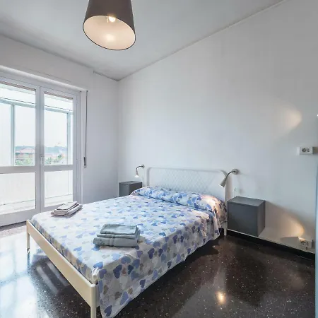 Central Albisola Spacious Close To The Beach