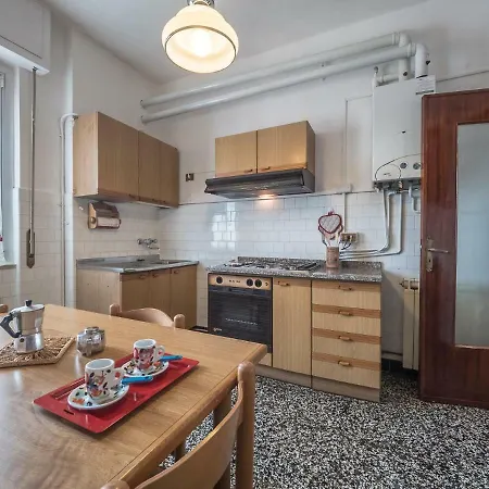 Central Albisola Spacious Close To The Beach Apartment Albisola Superiore