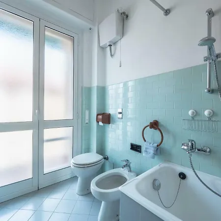 Central Albisola Spacious Close To The Beach Apartment *