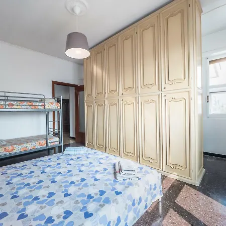 Central Albisola Spacious Close To The Beach