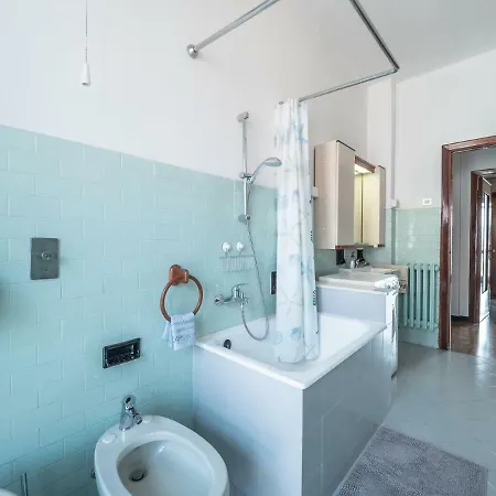 Apartment Central Albisola Spacious Close To The Beach