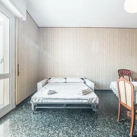 Central Albisola Spacious Close To The Beach Apartment *